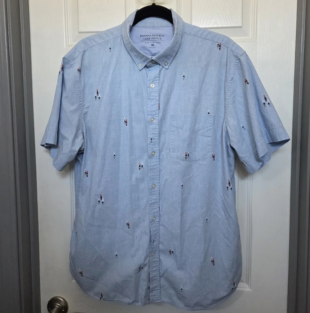 Banana Republic Men's Luxe Poplin Slim Fit 100% Cotton Mini Surfer Graphic Shirt